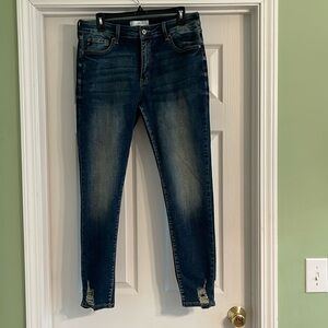 KanCan Kiri Skinny Distressed jeans-Size 32